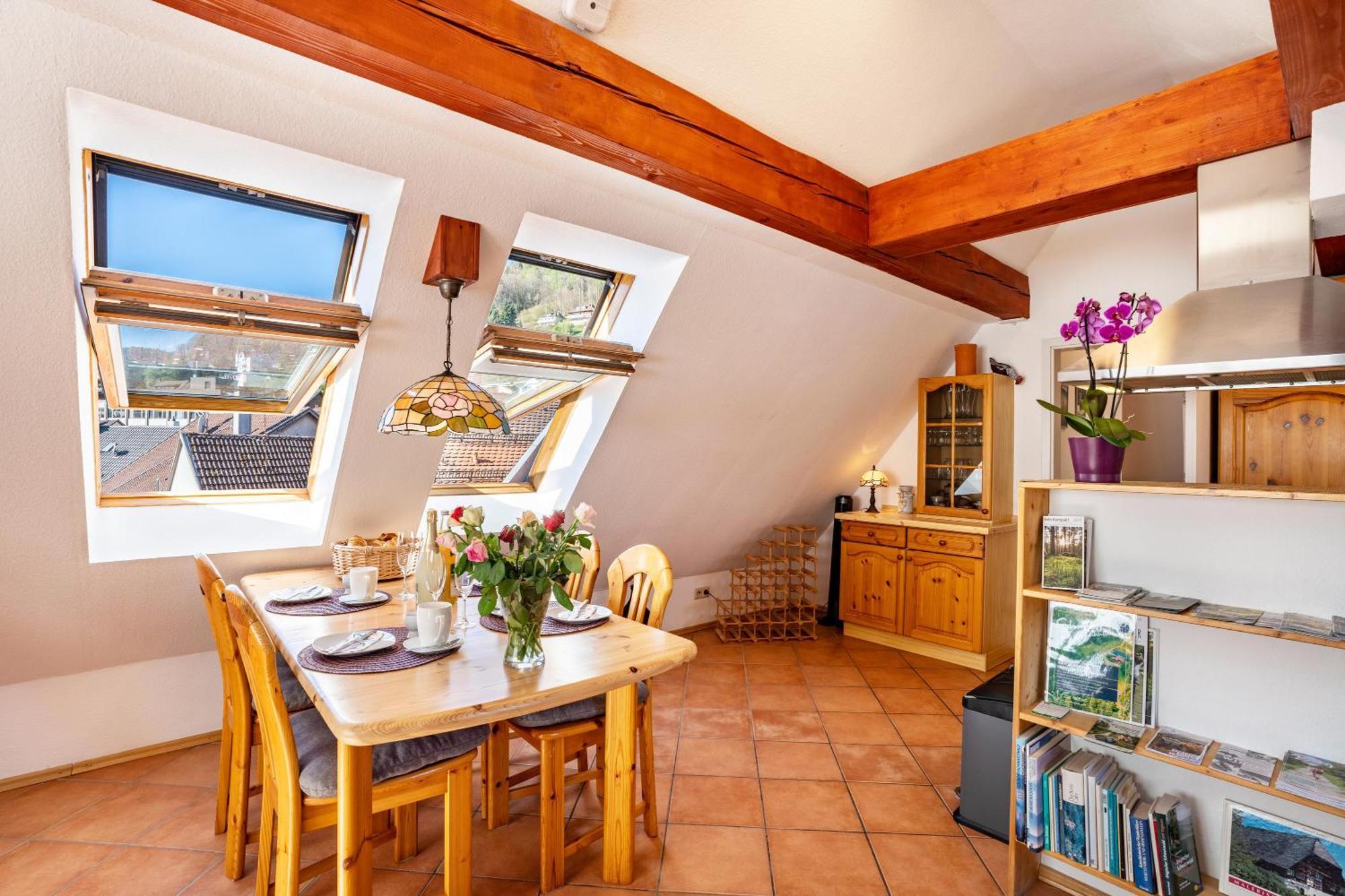 Schwarzwaldnest Apartment Bad Wildbad Bagian luar foto